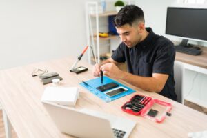 Repairability: Are Budget Phones Easier to Fix?